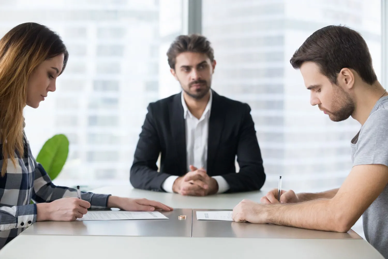 How EH Mediation Guides Couples Toward Fair and Balanced Outcomes Stevenage
